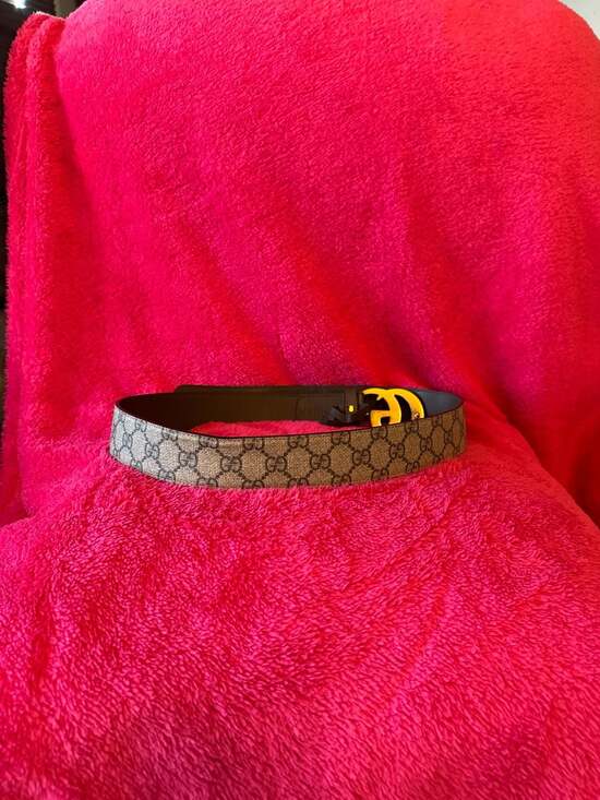 Gucci GG Marmont Belt in GG Supreme Canvas with Double G Buckle - Picture 5 of 6